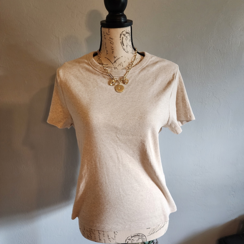 Banana Republic Oatmeal Short Sleeved Ribbed Tee